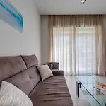 Spinola Bay 2 Bedroom W Jacuzzi & Sea View *
