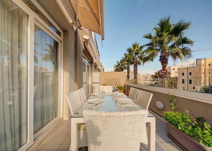 Spinola Bay 2 Bedroom W Jacuzzi & Sea View * Saint Julian's