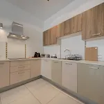 Spinola Bay 2 Bedroom W Jacuzzi & Sea View Apartment