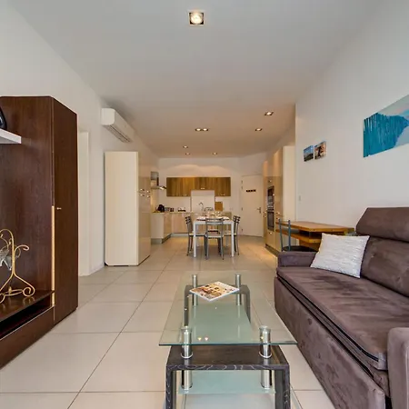 Spinola Bay 2 Br W Jacuzzi&sea View Apartament *
