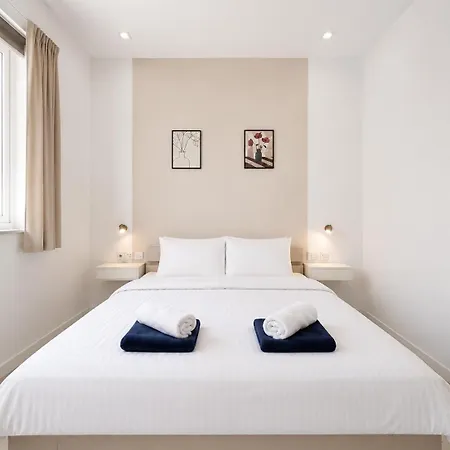 Spinola Bay 2 Bedroom W Jacuzzi & Sea View Saint Julian's