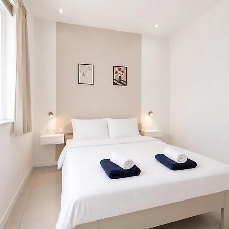 Spinola Bay 2 Bedroom W Jacuzzi & Sea View